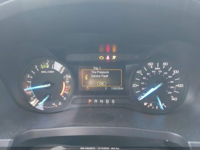 Ford Explorer Xlt Image 9