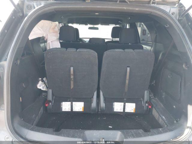 Ford Explorer Xlt Image 14