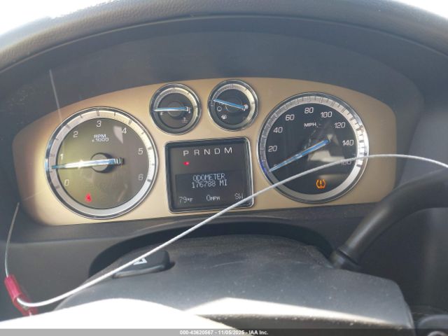 Cadillac Escalade Platinum Edition Image 7