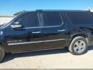Cadillac Escalade Platinum Edition Image 13