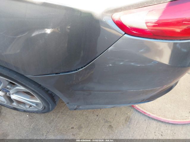 Ford Fusion Se Image 16