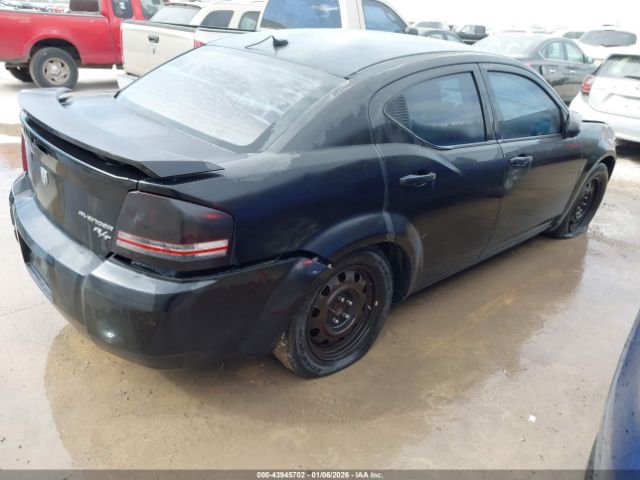 Dodge Avenger Image 11