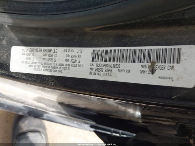 Dodge Avenger Image 4