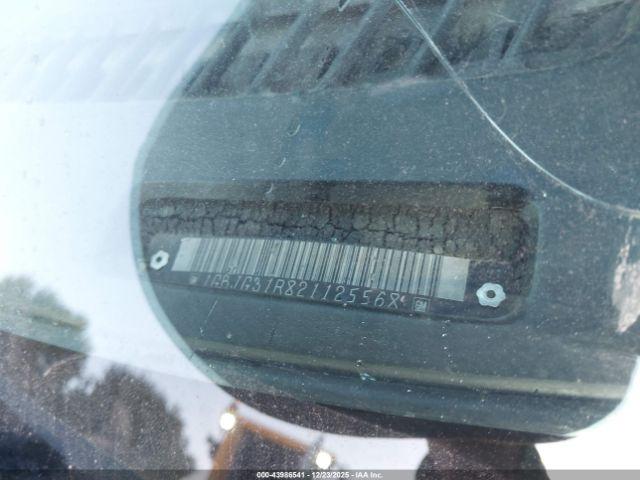 Chevrolet Express Image 6