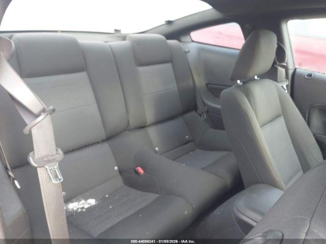 Ford Mustang Image 12