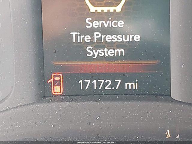 Ram 2500 Tradesman  4x4 8' Box Image 9