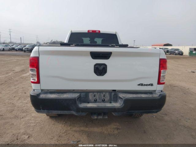 Ram 2500 Tradesman  4x4 8' Box Image 13