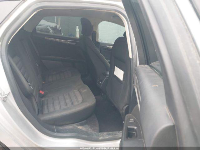 Ford Fusion Se Image 10