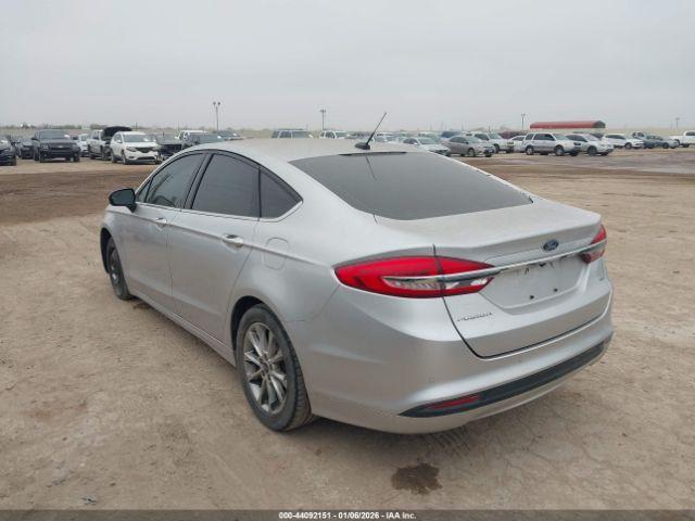 Ford Fusion Se Image 11