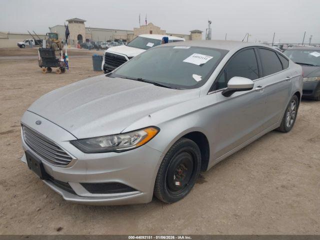 Ford Fusion Se Image 13