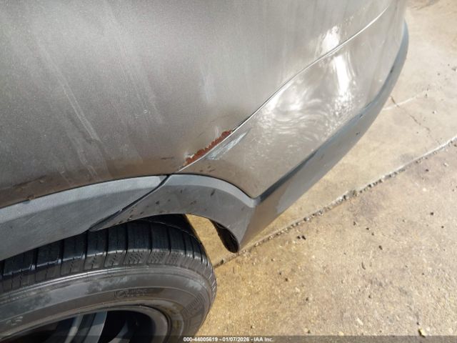 Kia Sorento Lx Image 3