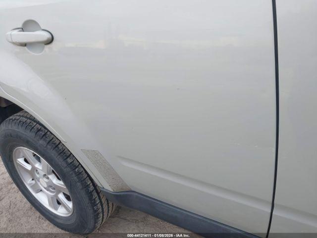 Mazda Tribute I Touring Image 10