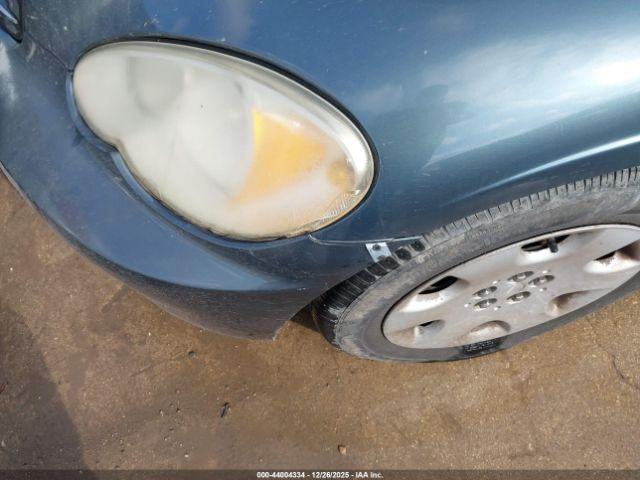 Chrysler PT Cruiser Touring Image 3