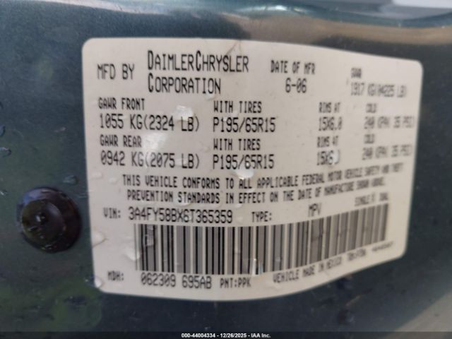 Chrysler PT Cruiser Touring Image 7