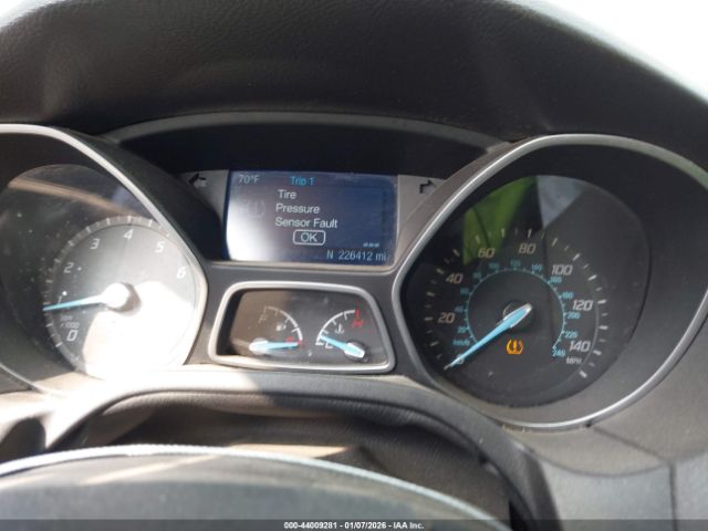 Ford Focus Se Image 11