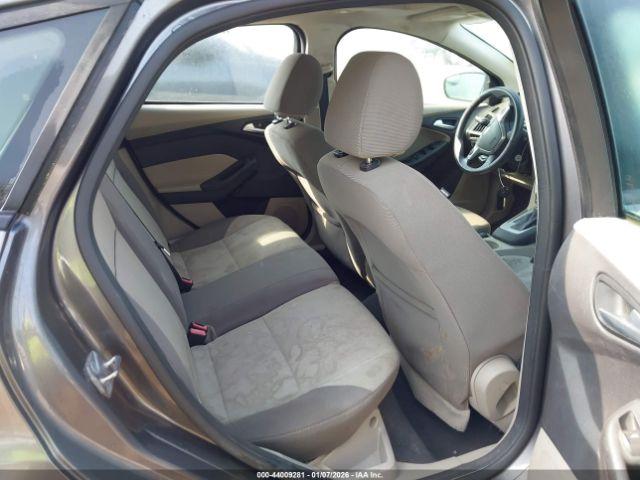 Ford Focus Se Image 7