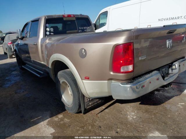 Dodge Ram 3500 Laramie Image 10
