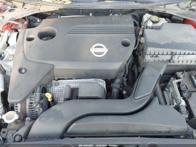 Nissan Altima 2.5 S Image 9