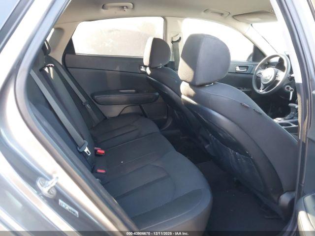 Kia Optima Lx Image 6