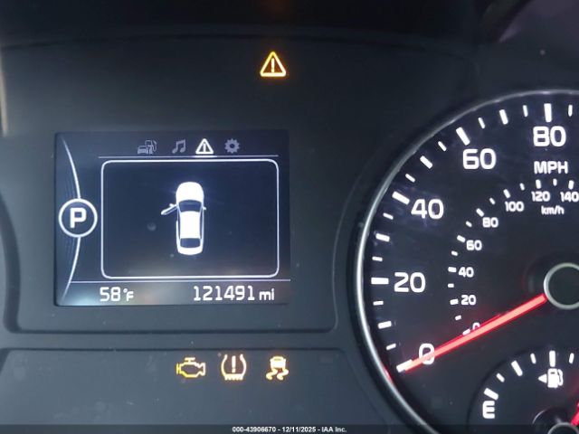 Kia Optima Lx Image 15