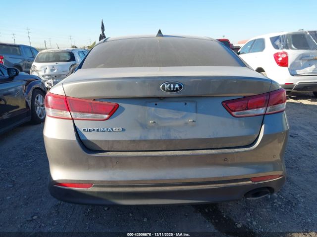 Kia Optima Lx Image 11