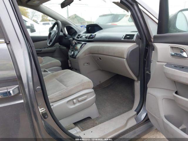 Honda Odyssey Ex Image 9
