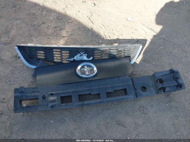 Ford Mustang V6 Image 10