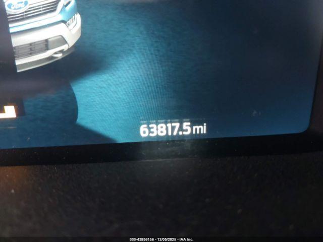 Ford F-150 Lariat Image 15