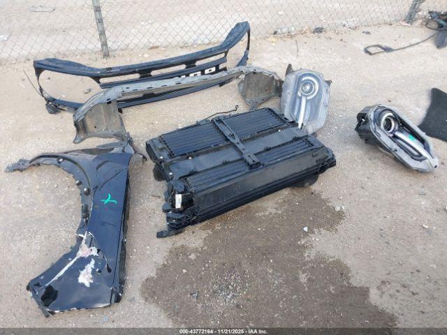 Ford Bronco Outer Banks Image 2