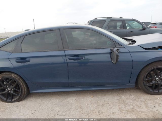 Honda Civic Sport Image 14