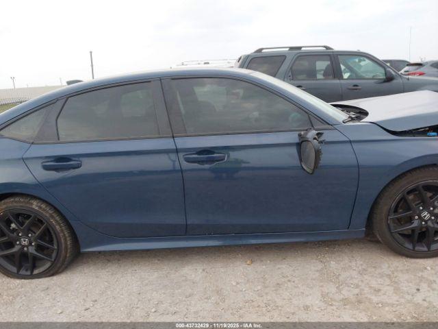 Honda Civic Sport Image 14