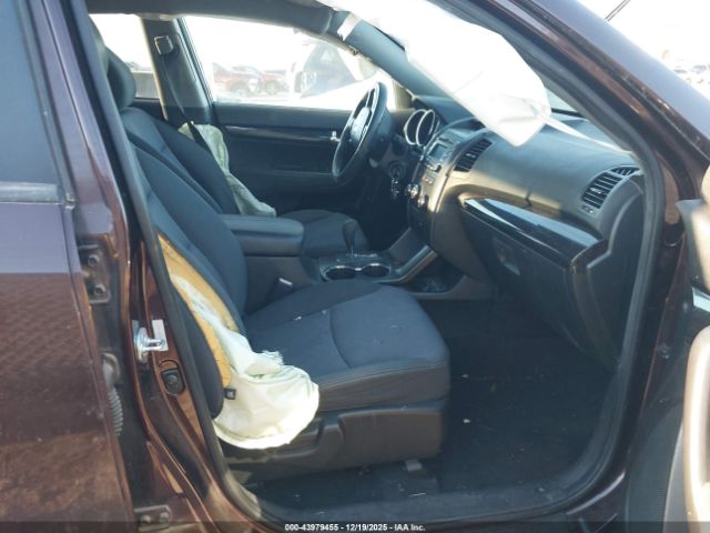 Kia Sorento Lx Image 7