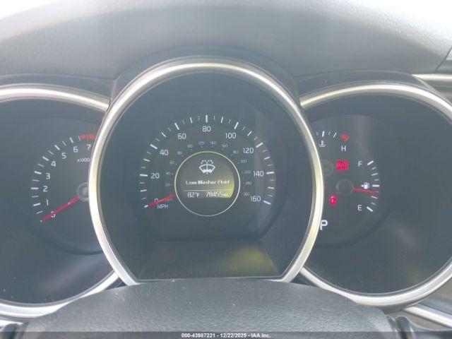 Kia Optima Lx Image 8