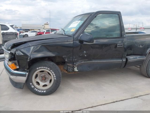 Chevrolet C1500 Fleetside Image 16