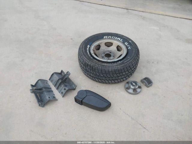 Chevrolet C1500 Fleetside Image 10