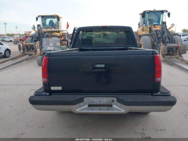 Chevrolet C1500 Fleetside Image 17