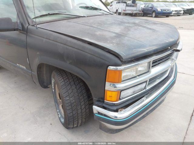 Chevrolet C1500 Fleetside Image 15