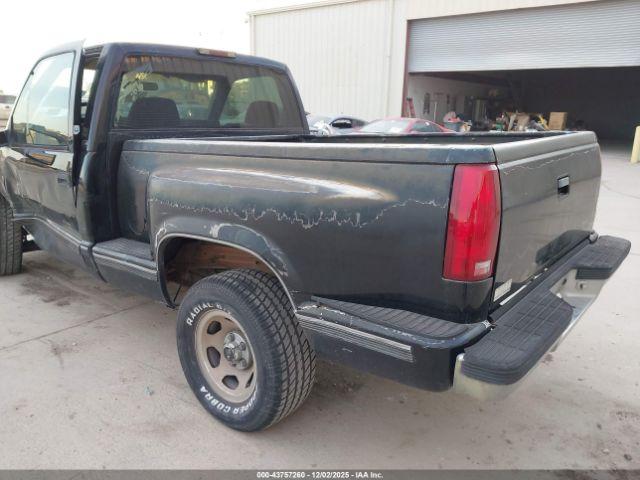 Chevrolet C1500 Fleetside Image 18