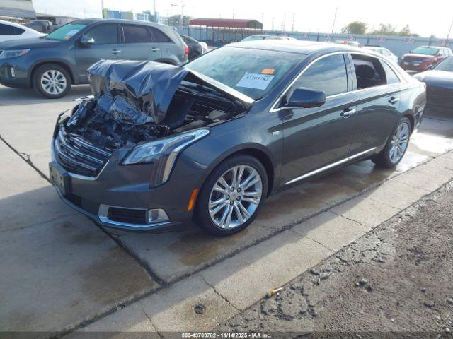 Cadillac XTS Luxury Image 11