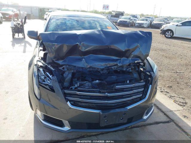 Cadillac XTS Luxury Image 10