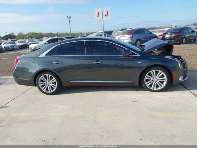 Cadillac XTS Luxury Image 3