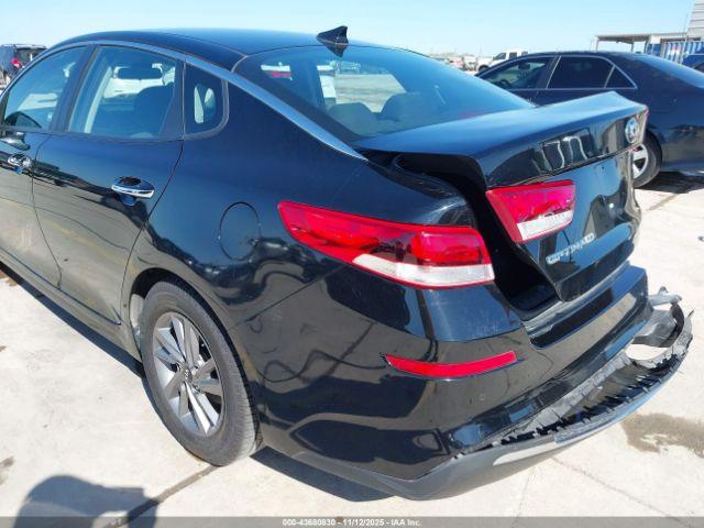 Kia Optima Lx Image 17