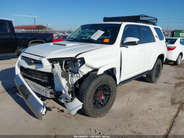 Toyota 4Runner Trd Off Road Image 3