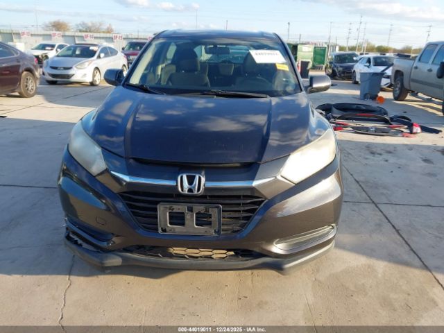 Honda HR-V Lx Image 6