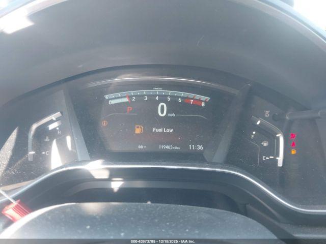 Honda CR-V Touring Image 12