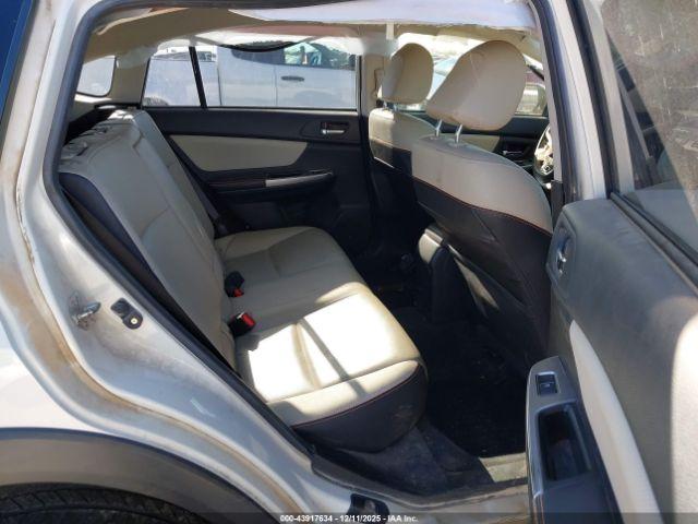 Subaru Crosstrek 2.0i Limited Image 2