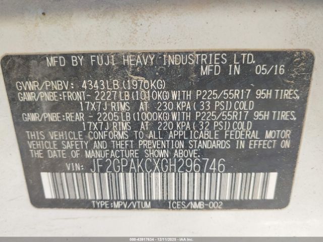 Subaru Crosstrek 2.0i Limited Image 10