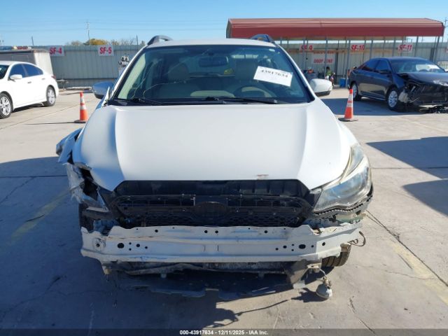 Subaru Crosstrek 2.0i Limited Image 17