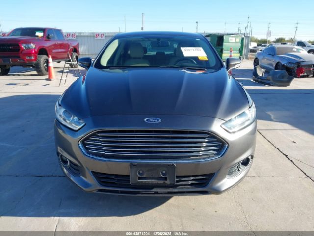Ford Fusion Se Image 11