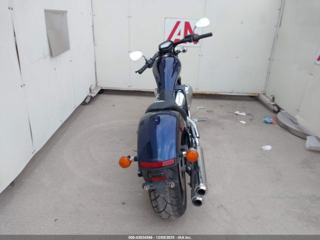 Honda Vt1300 Cx Image 2